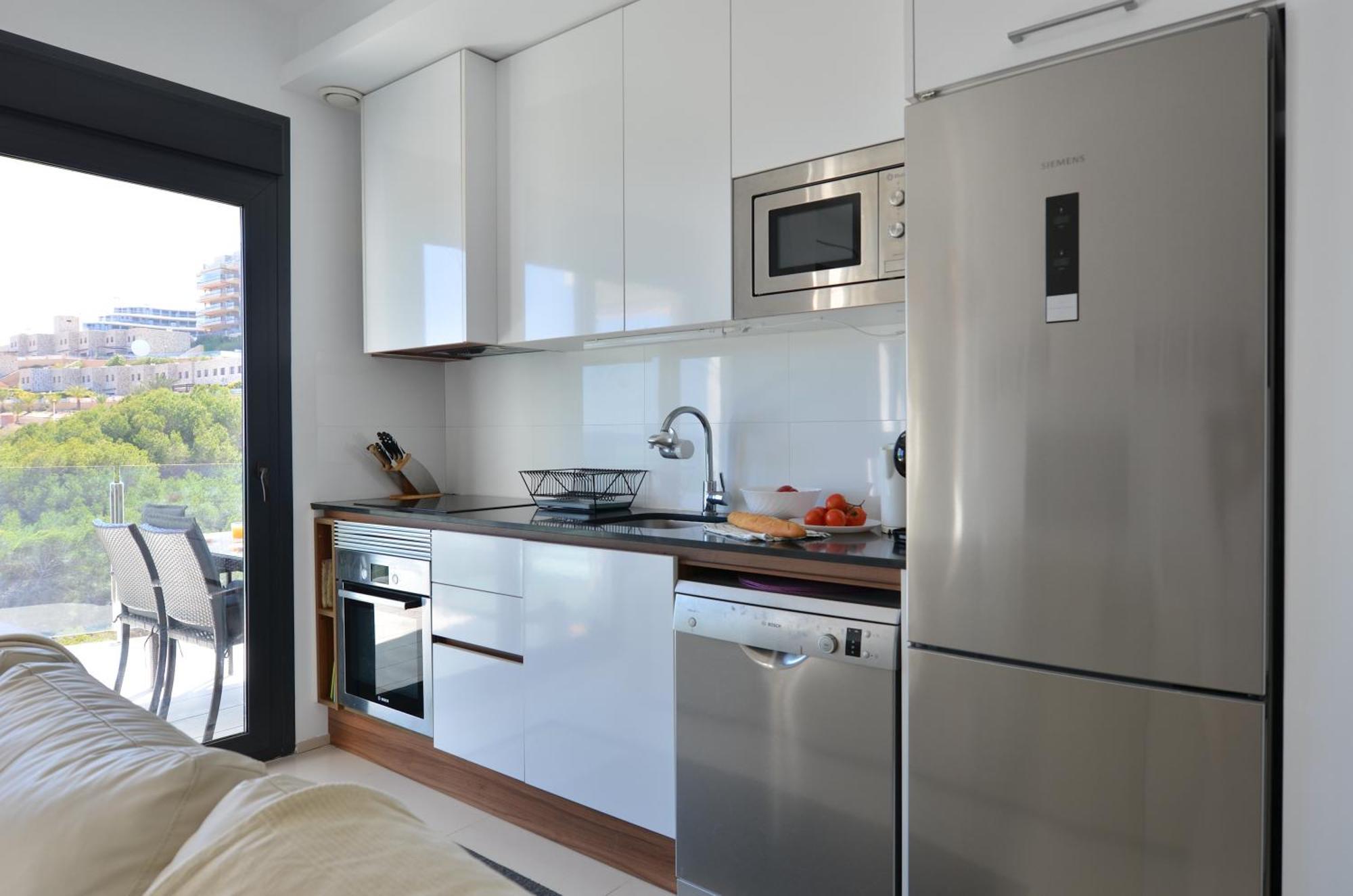 Beachfront Luxury Apartments By Nras Arenales del Sol Room photo